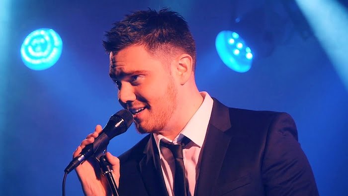 picture of buble experience with blue ba