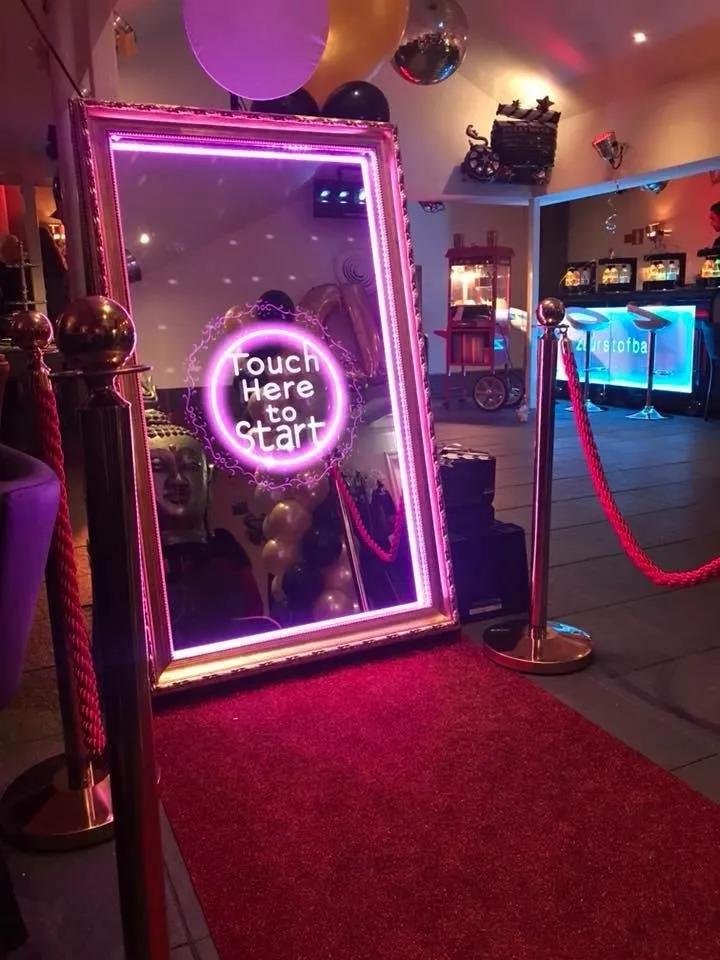 Magic Selfie Mirror Hire in lancashire