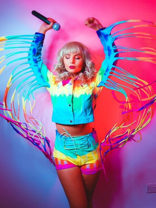 The Taylor Show in colorful costume