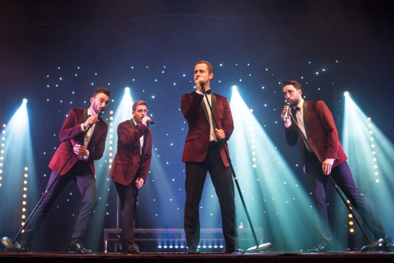 Big Girls Dont Cry Tribute To Franki Valli and The Four Seasons or Jersey Boys Live On Stage