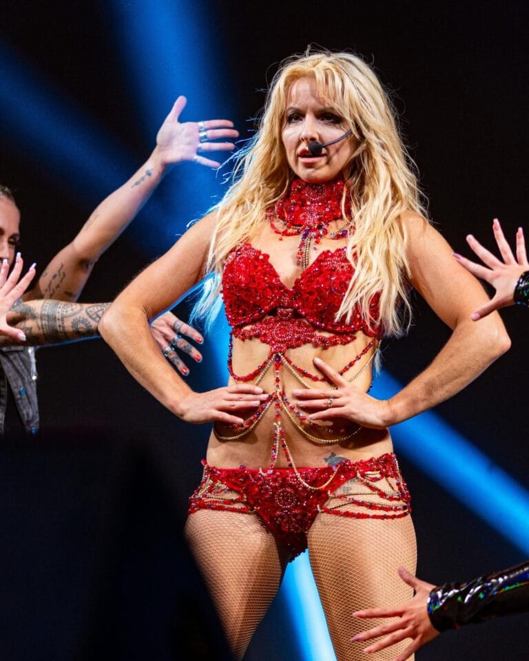 Ultimate Britney Spears Tribute Act With Microphone